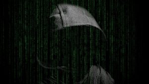 hacker-3480124_640.jpg