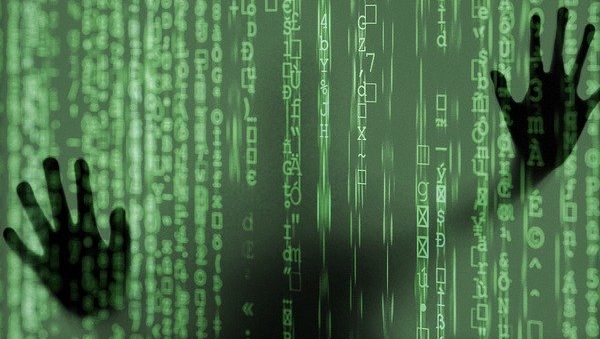 hacker-4031973_640.jpg